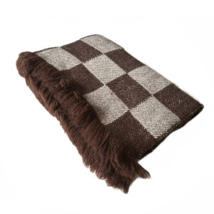 Blanket/throw natural brown-white check pattern