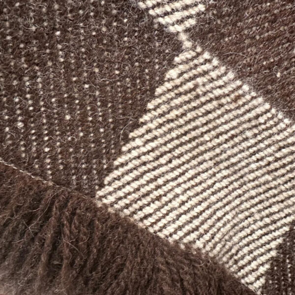 Blanket/throw natural brown-white check pattern