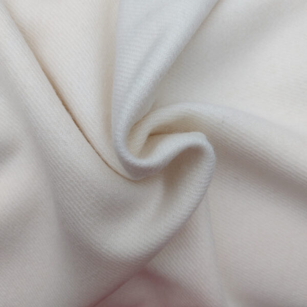 Diagonal twill wool white medium-thin