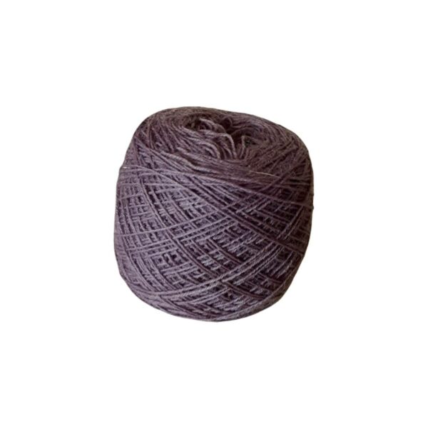 Fine yarn lila