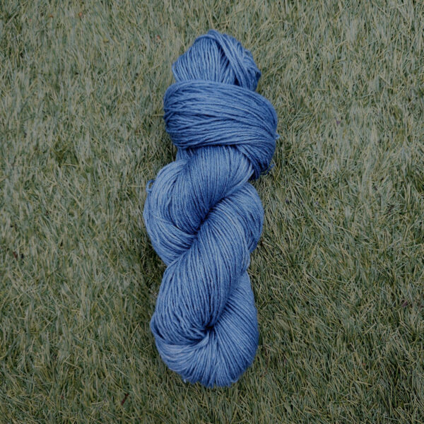 Fine yarn wool 20/6 light-blue