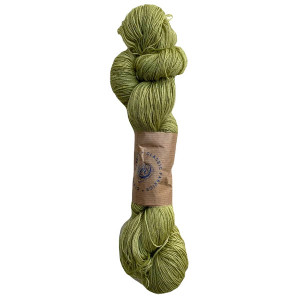Fine yarn wool big-hank green