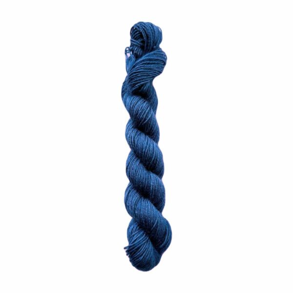 Fine yarn wool 20/4 blue