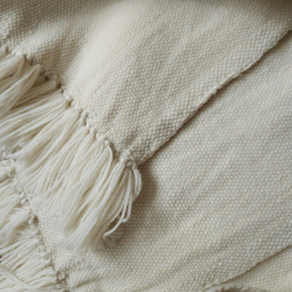 Handwoven throw/mantle plainweave merino-wool white