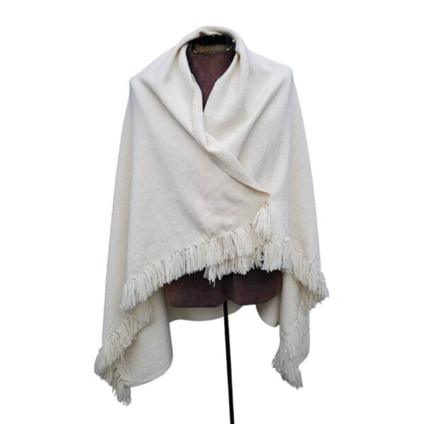 Handwoven throw/mantle plainweave merino-wool white