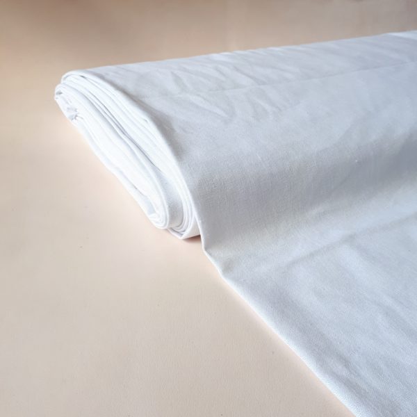 Plainweave linen with cotton white