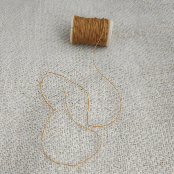 Sewing yarn wool 15/3 marigold-orange