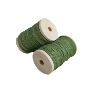 Sewing yarn wool 15/3 yellow-green