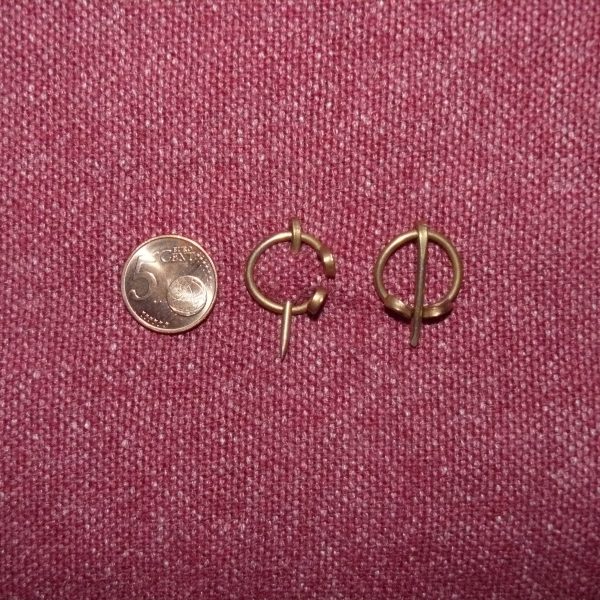 Small Pin Bronze 20mm