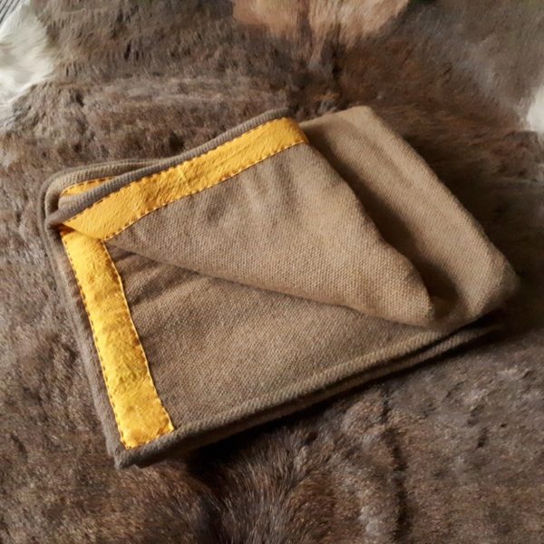Blanket sturdy wool walnut brown