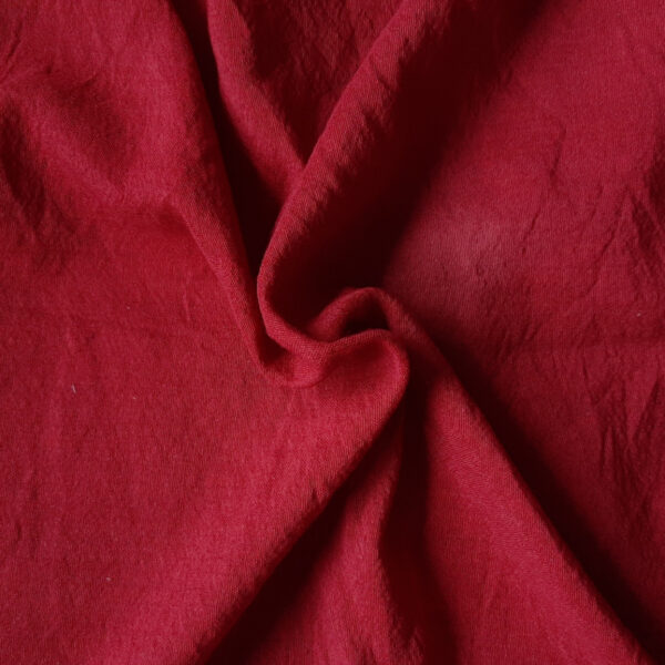 Plainweave wool red