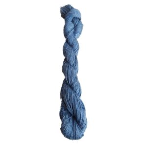 Yarn linen light blue