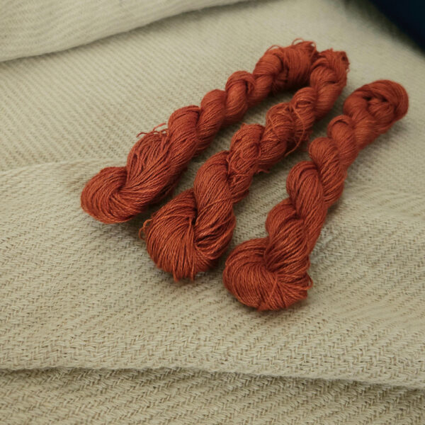 Yarn linen warm orange
