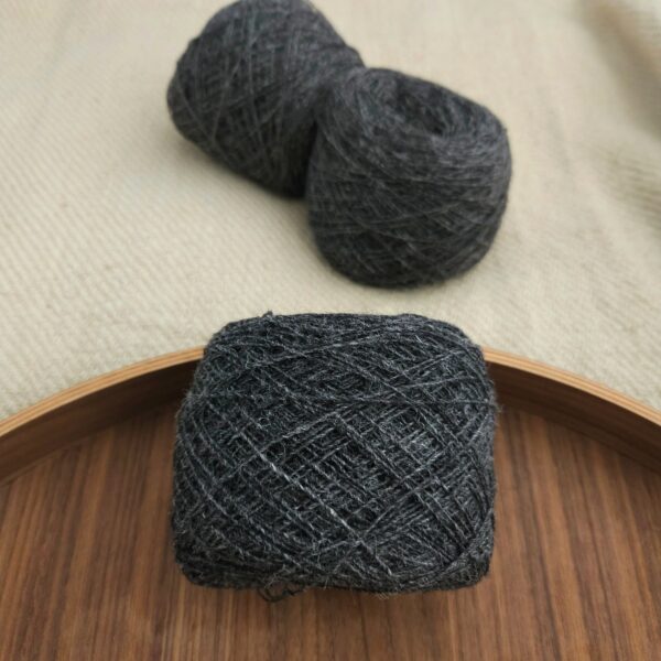 Yarn wool single 5.5/1 grey-melange