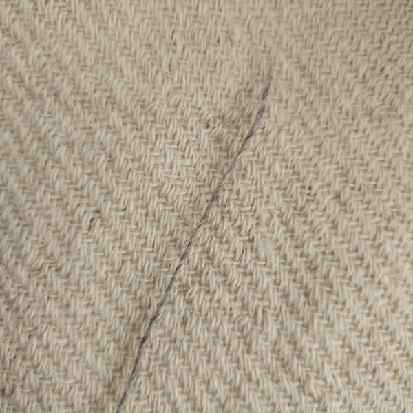 Yarn wool single 5.5/1 greyish-brown