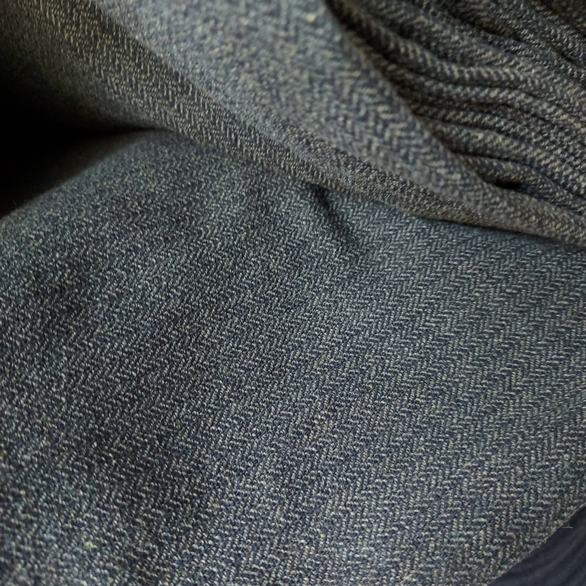 Herringbone twill wool moss-green&black - Historical fabrics - Classic ...